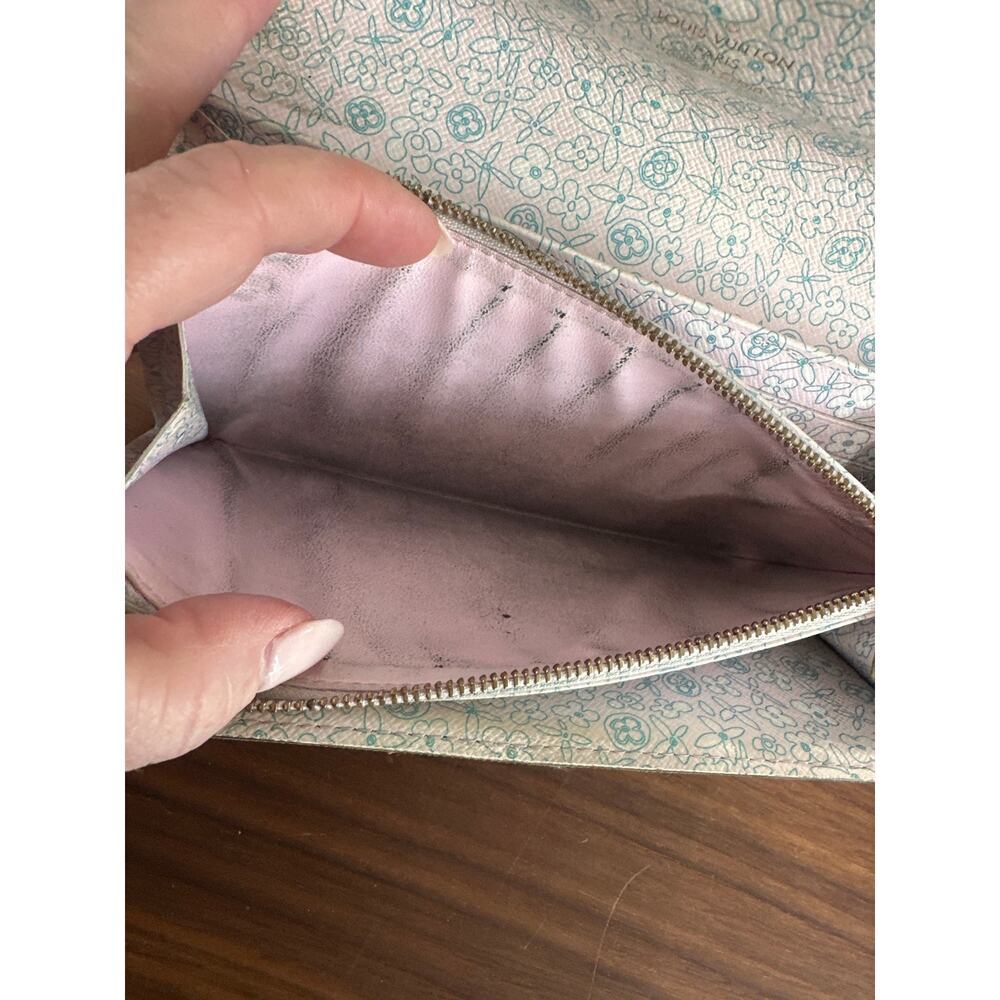 Louis Vuitton Sarah Monogram Fleuri Wallet - Picture 11 of 13